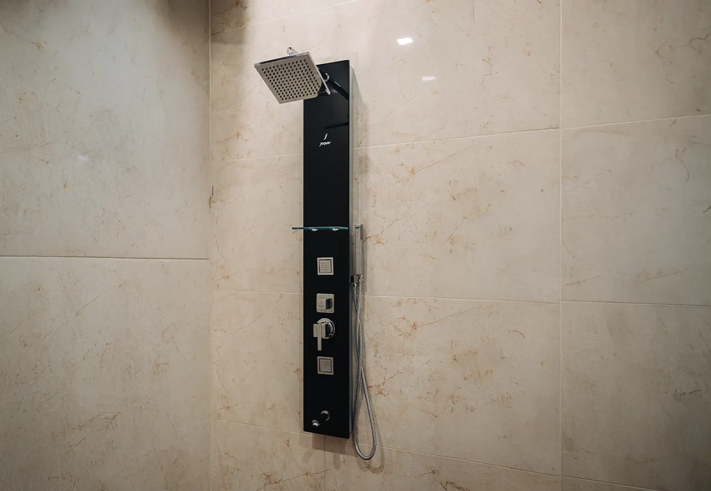 Room Gallery Image 4