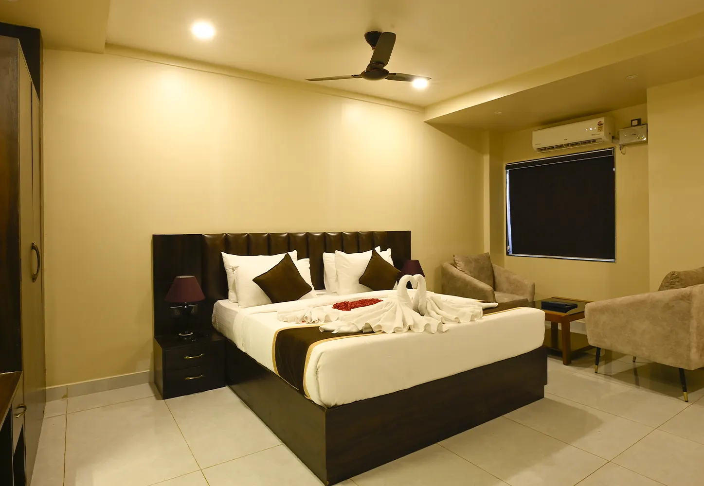 Room Gallery Image 1