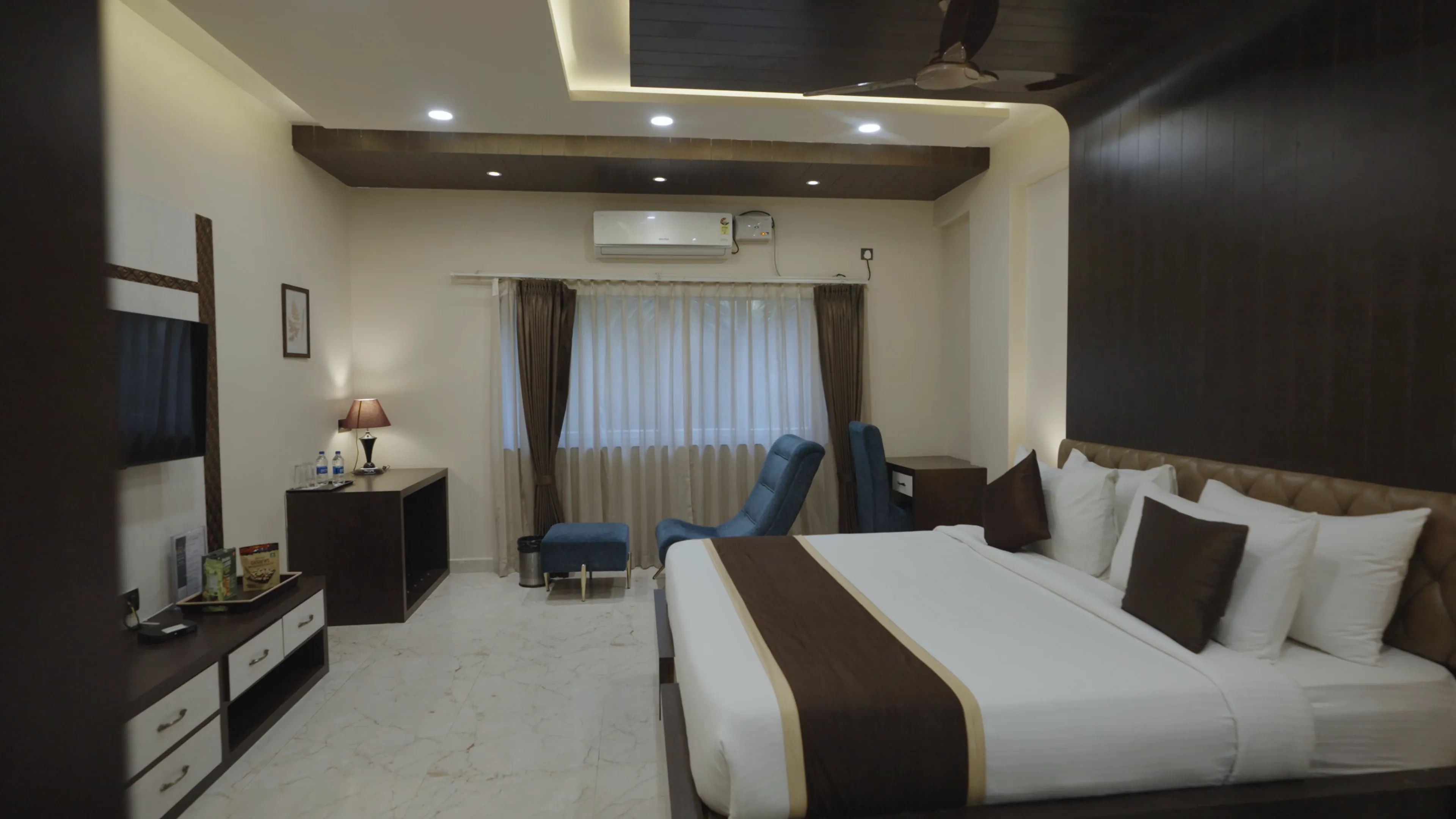 Suite Room (Without Balcony)